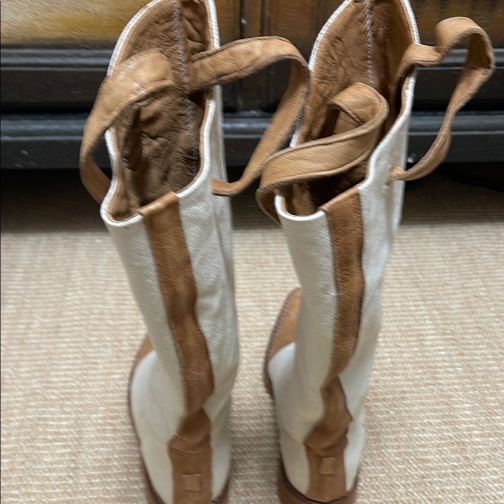 Stylish Two-Tone Women's Boots - Vintage